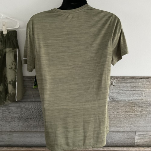 DSG 2-pc running shorts and shirt olive green size medium (G1) - Picture 5 of 8