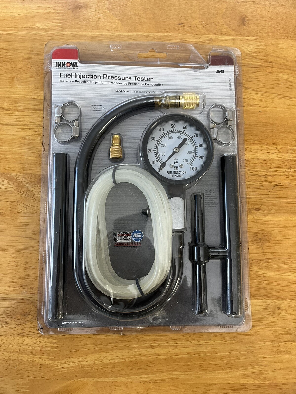 INNOVA 3640 Fuel Injection Pressure Tester Tool Kit
