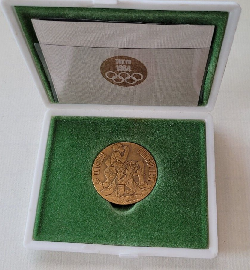 Vintage Official 1964 Tokyo Olympics Games Commemorative Vintage Official 1964 Tokyo Olympics Games Commemorative