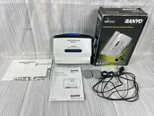 RARE Vintage Sanyo VIP X 11 Walkman Cassette Player Boxed Tested Working