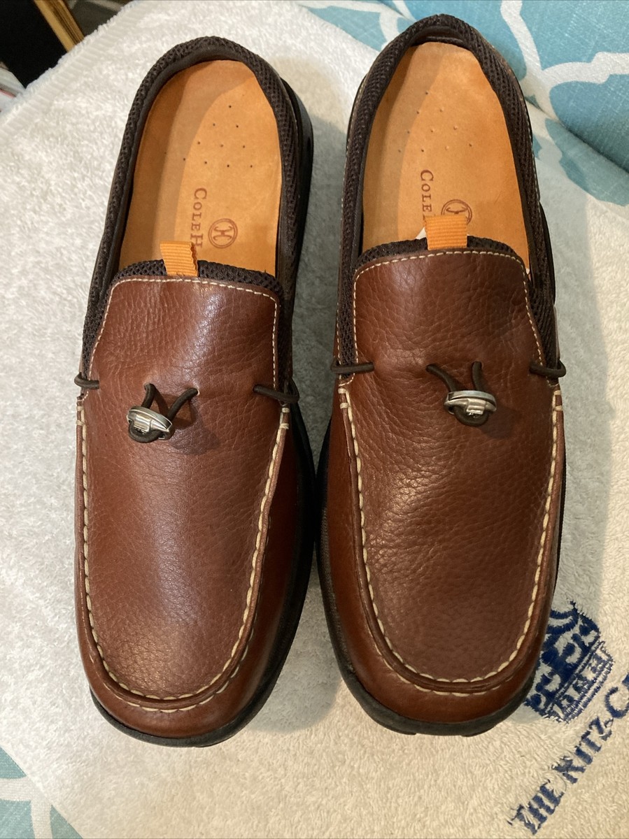 Cole Haan Women display picture 3