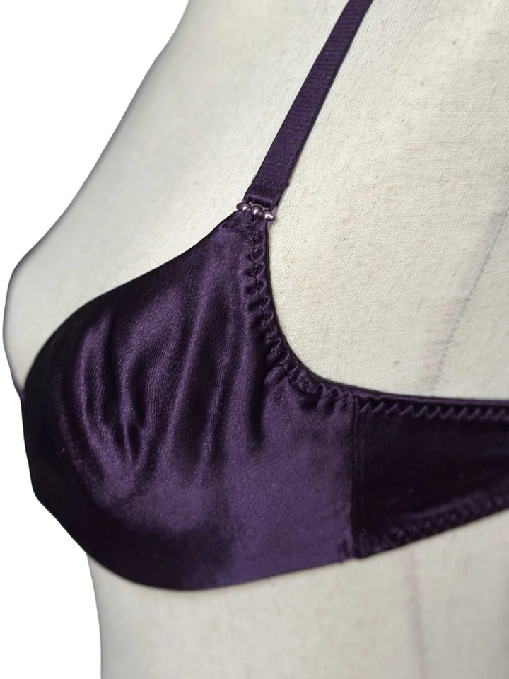 Sutiã vintage 80’s 1980’s Maidenform francês demi cetim brilhante 36A roxo Hollywood Glam - Imagem 4 de 4