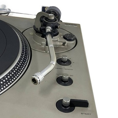 ①【S】Technics SL-1600 ターンテーブル レコードプレーヤー 
