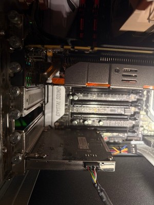 ASUS X99-DELUXE, Intel i7-5960x cpu, 32gb ddr4 ram  (x4 8GB), and a GTX 980