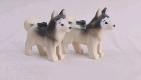 LEGO Town City Arctic Husky Minifigure Dogs Only Set of 2 60036 21325 60097