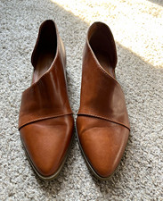 Women  s Brown Leather Slip-On Pointed Toe Flats Comfort Casual Solid 6.5