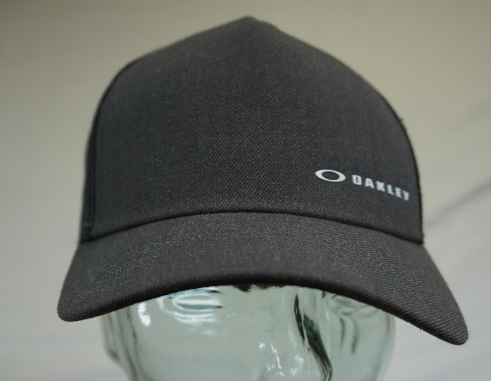 Oakley Baseball Cap, Hat Strapback Gray Meshback … - image 1