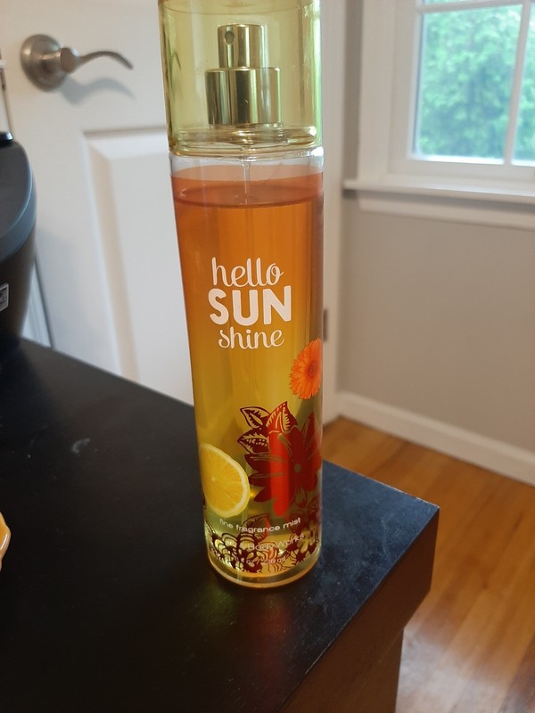 Bath And Body Works Spray In Hello Sunshine