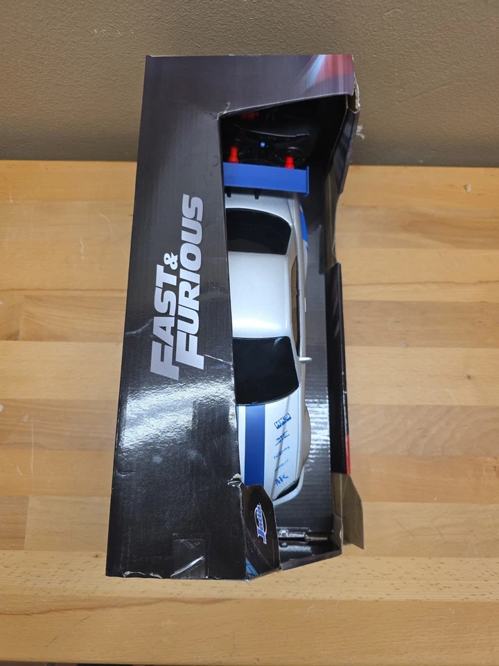 Fast & Furious Brian’s Nissan Skyline R34 2.4GHz RC Car Turbo **Box Worn** - Image 2 of 4