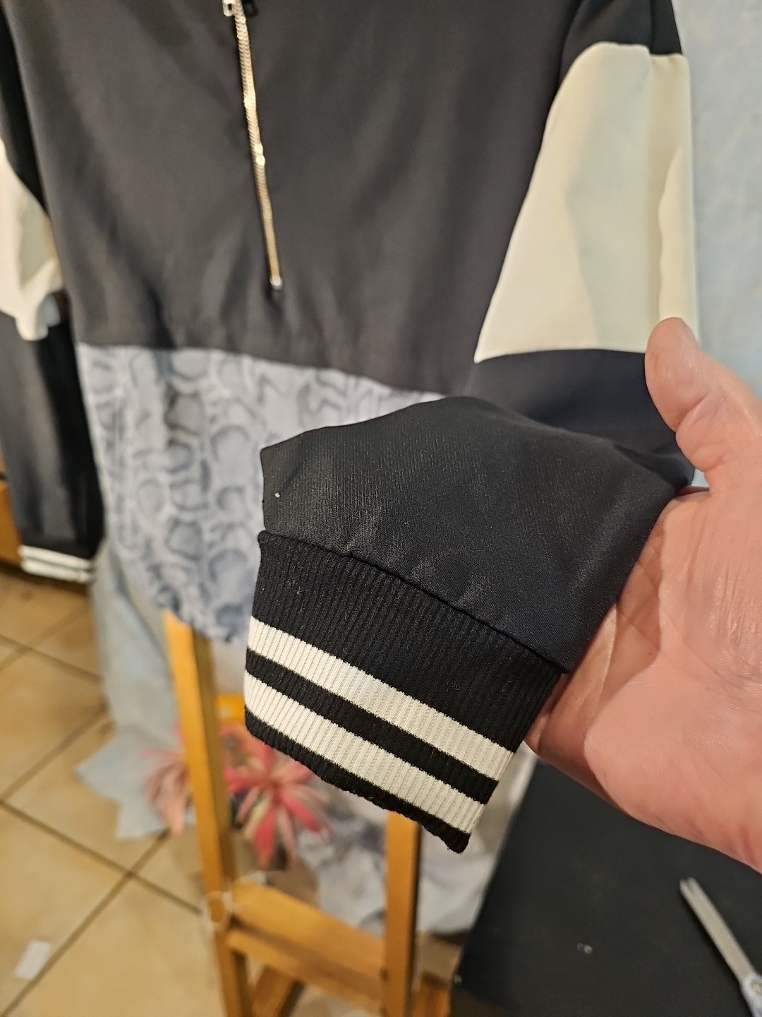 Womens Avia Pullover Half Zip Pullover  Hoodie - image 4