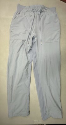 Lululemon Beyond The Studio Lined Crop Light Blue Luxtreme Womens Sz 4 Workout
