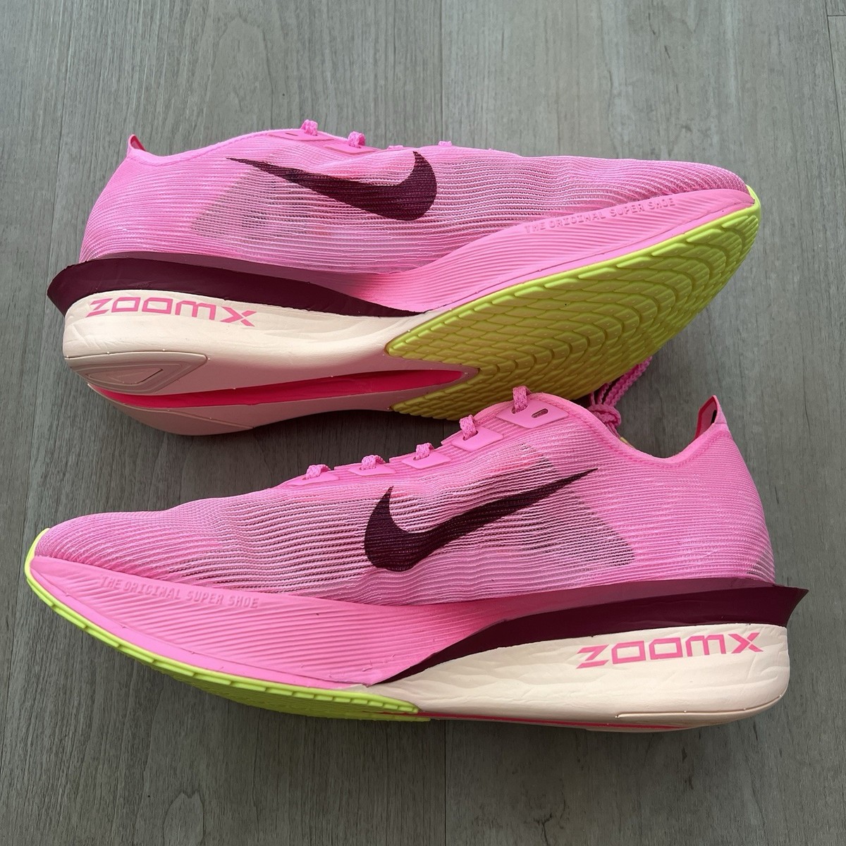 Nike Vaporfly 4 Pink Spell/Hyper Pink/Volt Ice HF6412-601 Size 7