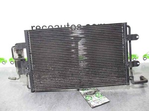 1J0820411D KONDENSATOR / KÜHLER DER KLIMAANLAGE KONDENSATOR / SHOWA / 4945635 /