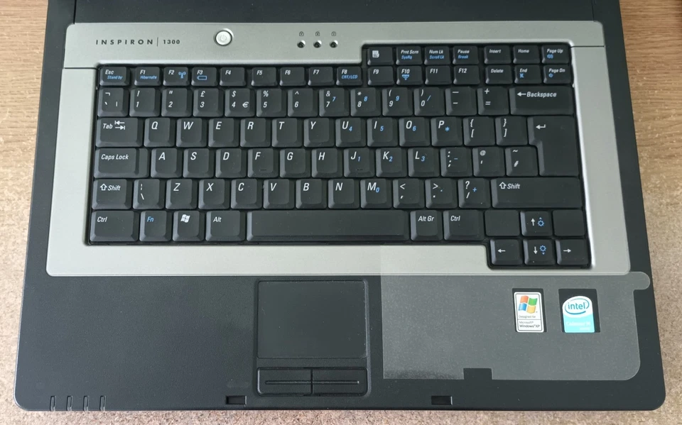 Dell Latitude 1300 Laptop Notebook 14.1" 768MB 40GB 1280x800 Windows XP Charger - Image 2 of 4