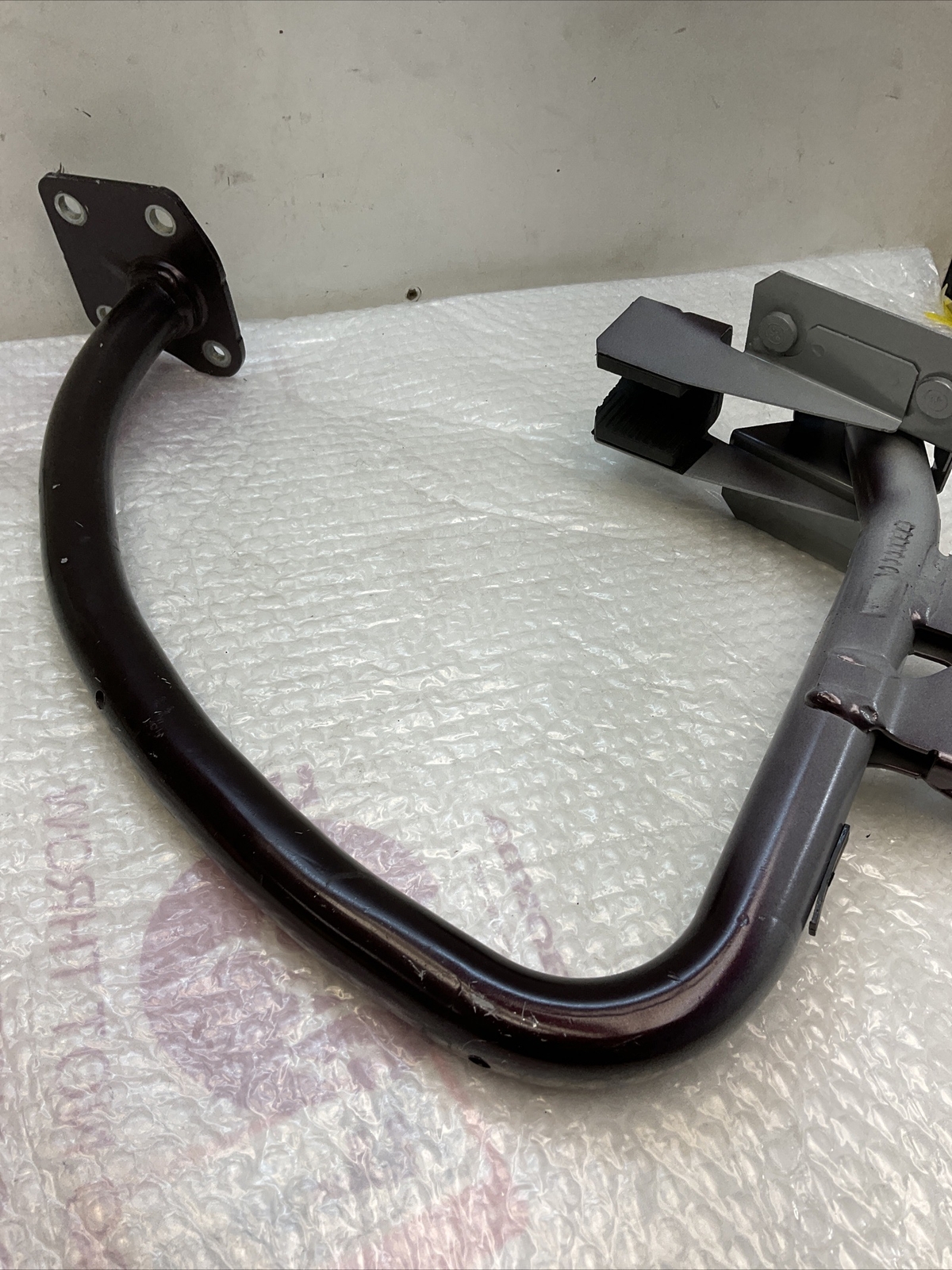 2014 - 2021 MASERATI GHIBLI REAR LEFT SIDE TRUNK DECK LID HINGE OEM PURPLE
