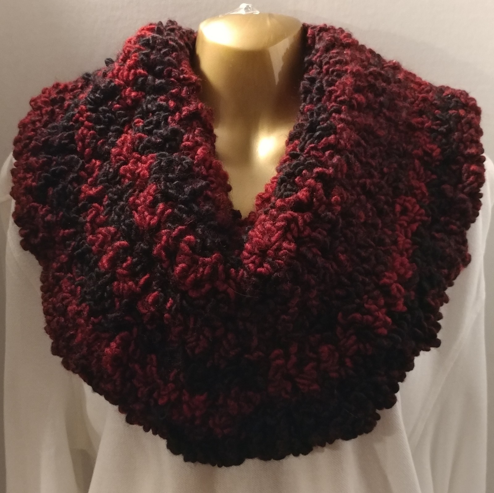 Handmade slip on soft chunky bulky warm crocheted infinity scarf Red Black  #29