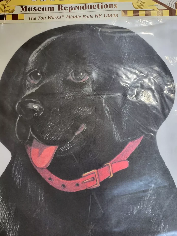 Vntg Sew It Yourself Large Black Lab Drafts Topper Panel NEW Red/Green Plaid - Image 2 of 4