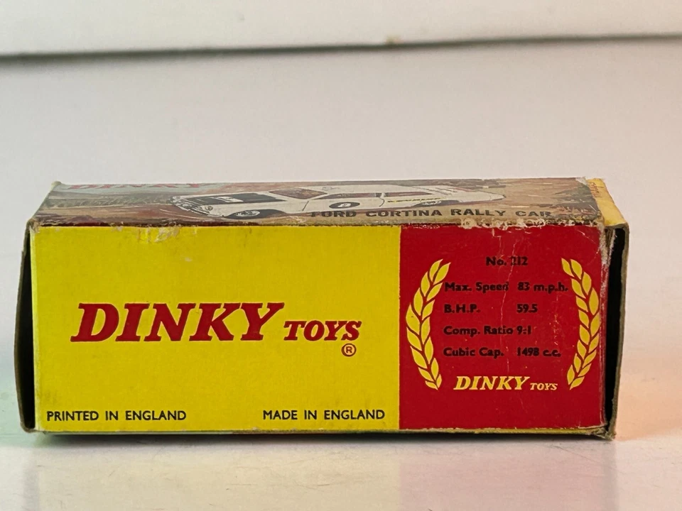 Dinky No. Coche de rally Ford Cortina 212 con caja original Foto 2 de 4