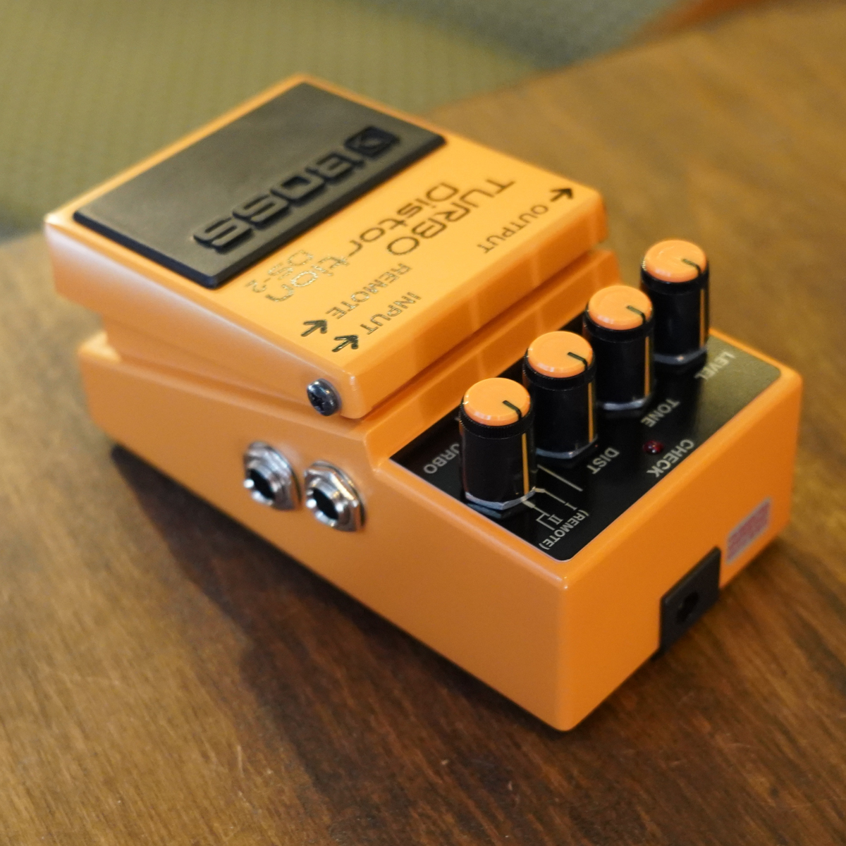 BOSS DS-2 Turbo Distortion Pedal - Classic Grunge & Rock Tones