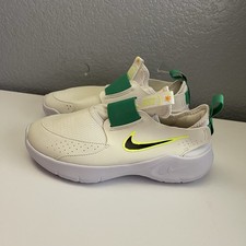 Nike Flex Runner 3 GS - HF5745-101 - Size 4Y