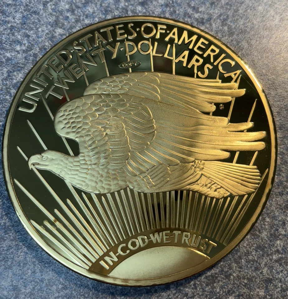 2014 Jumbo Dream GOLD DOUBLE EAGLE 1933 3.9" 24k-layered Commemorative Coin COA - Image 2 of 4