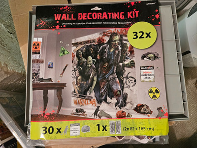 Halloween Wand Dekoration Zombies 32 Teile