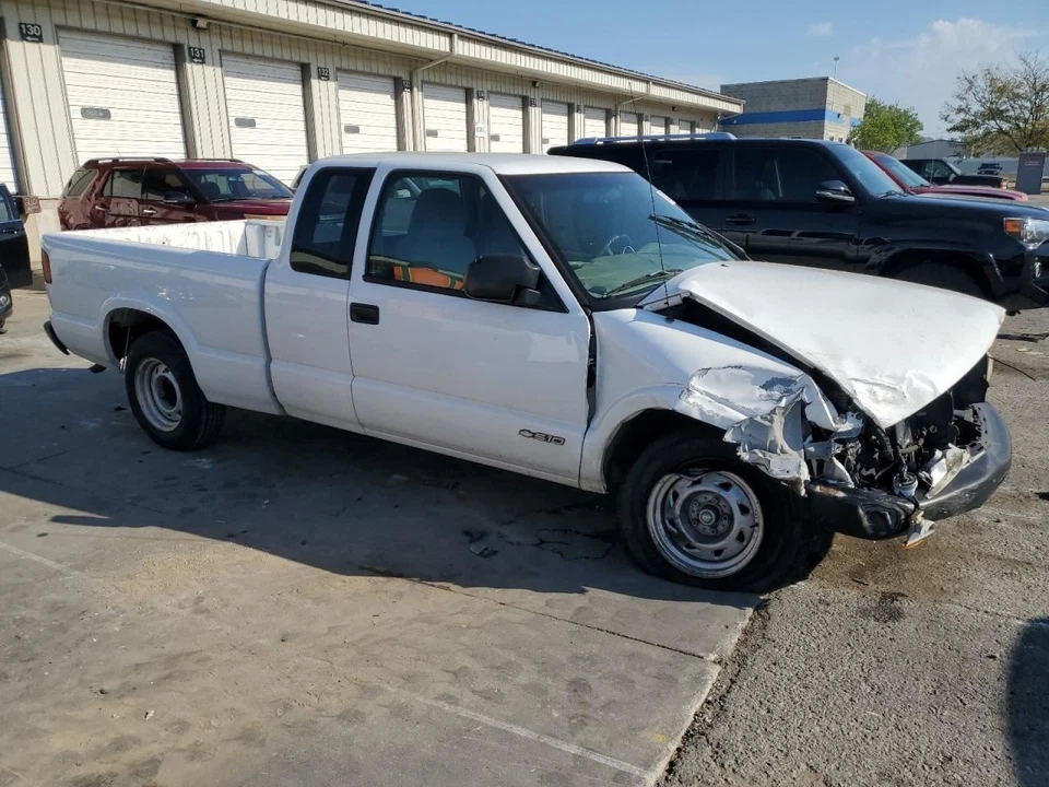 Speedometer US Cluster With Tachometer Fits 01-05 BLAZER S10/JIMMY S15 5266599 - Image 4 of 4