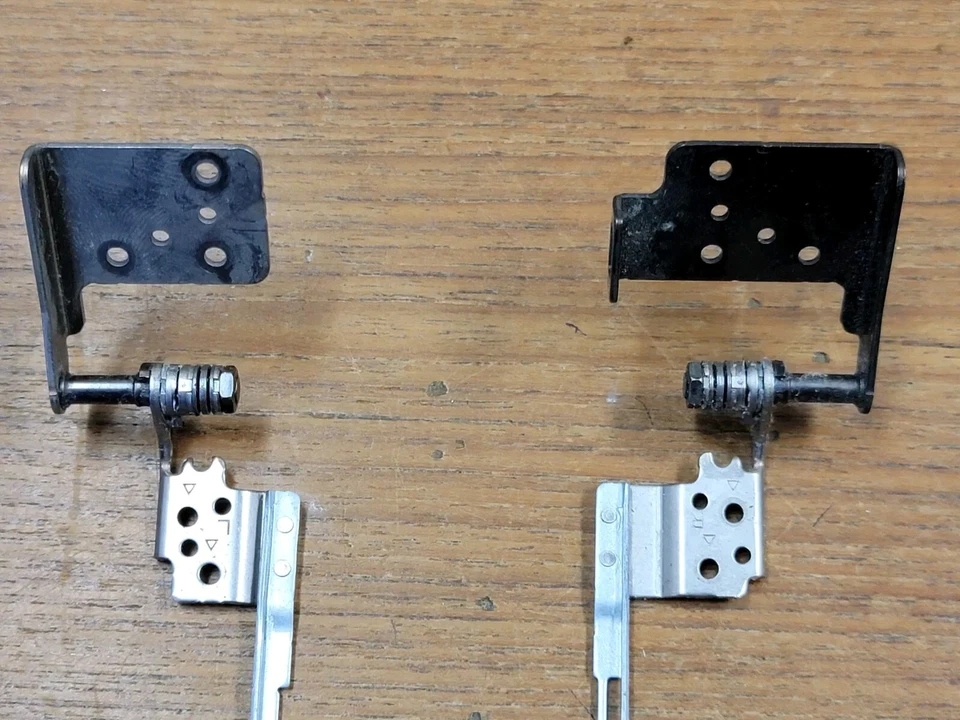 Bisagra L&R N850 para CLEVO N850HC 6-33-N8501-0L2 6-33-N8501-0R2 Z7M-KP7GT Z6-KP Foto 4 de 4