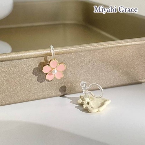 Clip On Earrings Invisible White Cat Cherry Blossom Pink Flower Clip Earrings - Picture 3 of 23