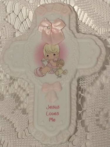 Porcelain Precious Moments Baby Jesus Loves Me Wall Cross Pink tblbe1 - Picture 7 of 12