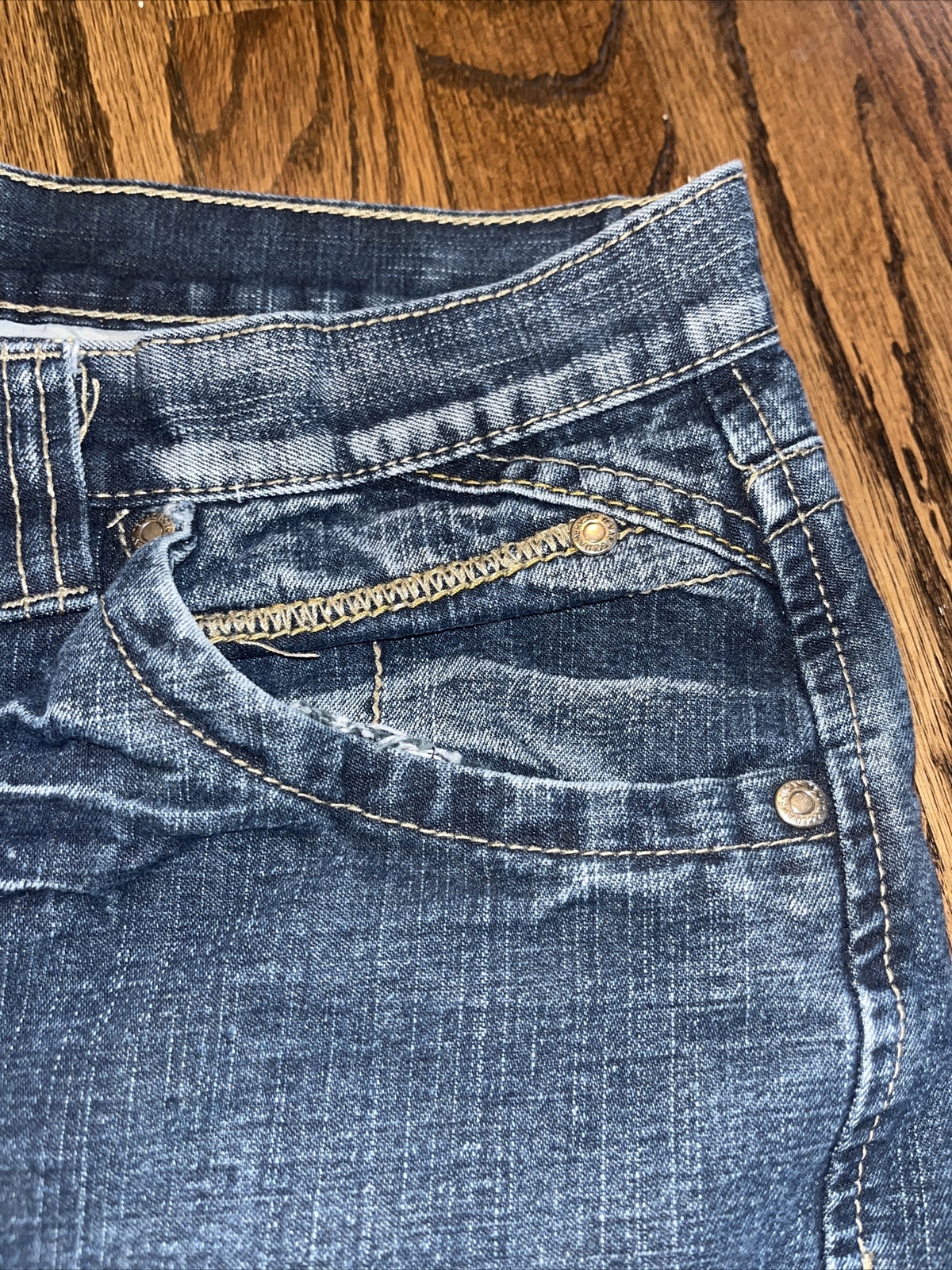 American Texas Gold Mens Denim Jean Shorts Size 32 (tag 34) - View 4