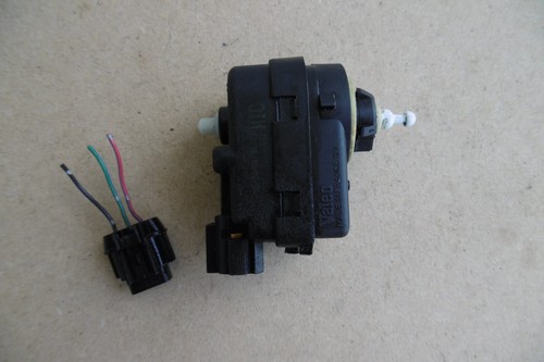 Stellmotor Nissan Micra K11 LWR Scheinwerfer Valeo Primera Xenon