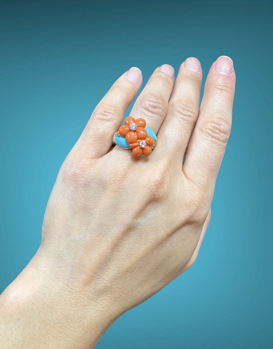 Van Cleef & Arpels 18k Yellow Gold Diamond Coral Turquoise Flower
