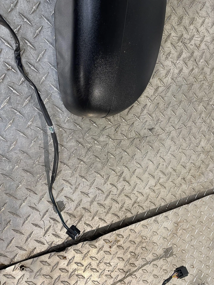 Espejo retrovisor lateral izquierdo Chevrolet Silverado 2007 2008 moldeado negro probado OEM Foto 2 de 4