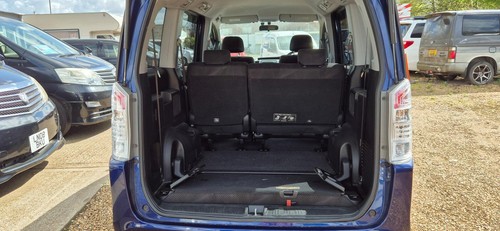 2011 Honda Stepwagon, 64,336 Miles, 2.0 Litre, Petrol, Automatic - Picture 16 of 19