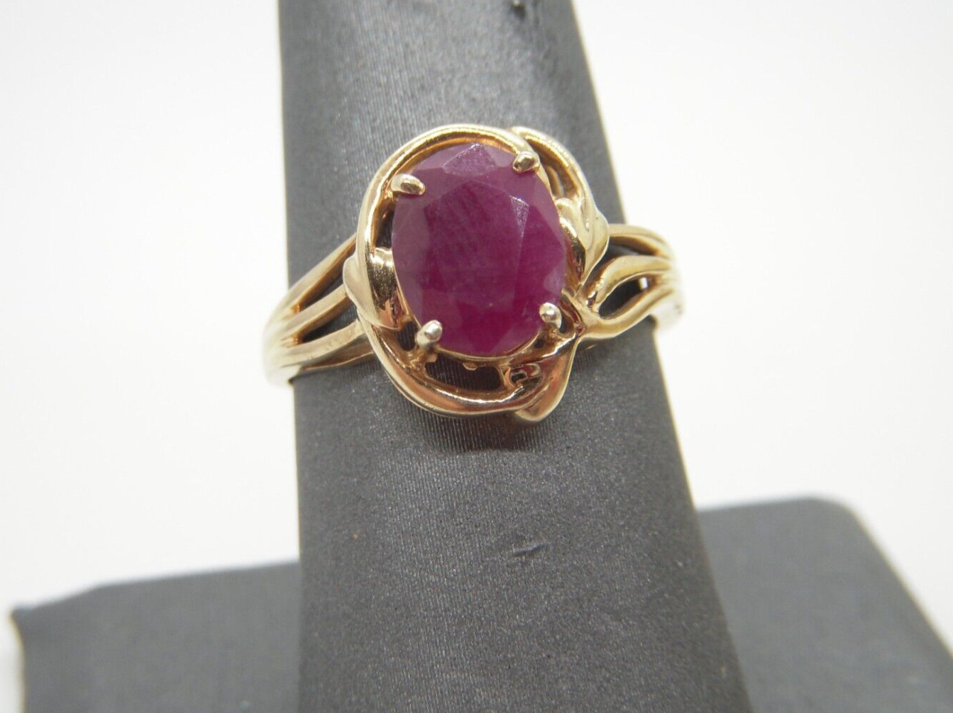 14K Solid Gold  1.2Ct Oval Blood Red Ruby Dinner … - image 2