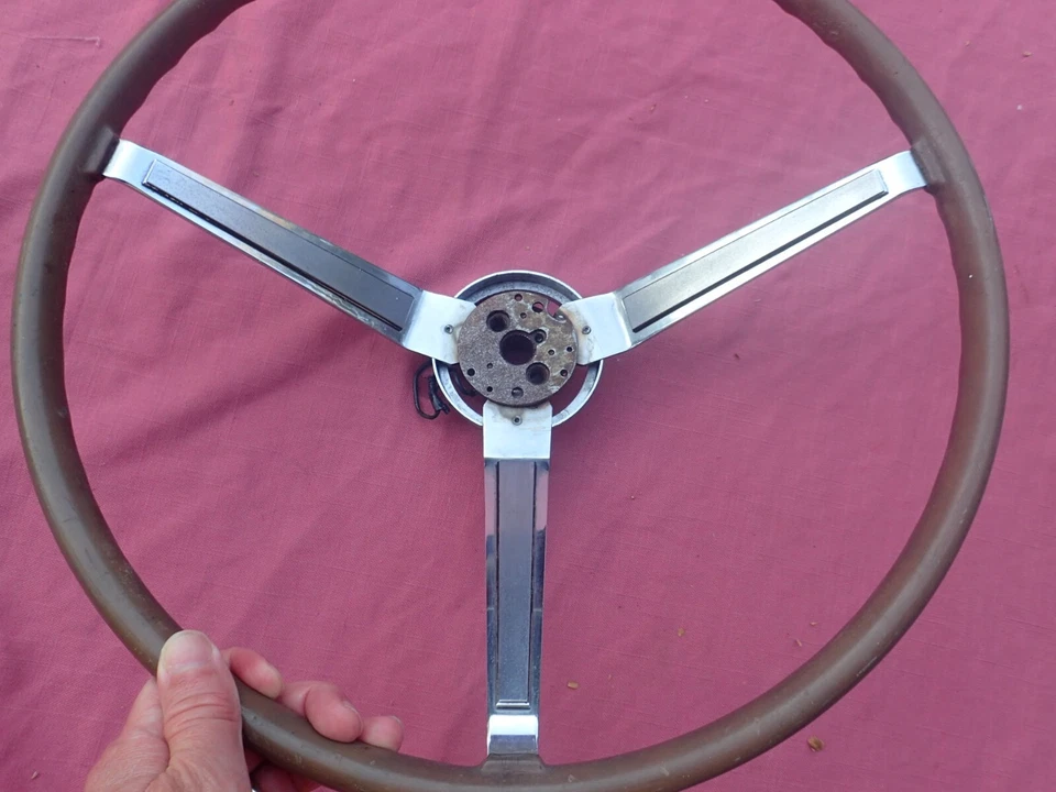 1964-67 MoPar simulated woodgrain steering wheel, nice! 2530250 Dodge Plymouth - Image 2 of 4