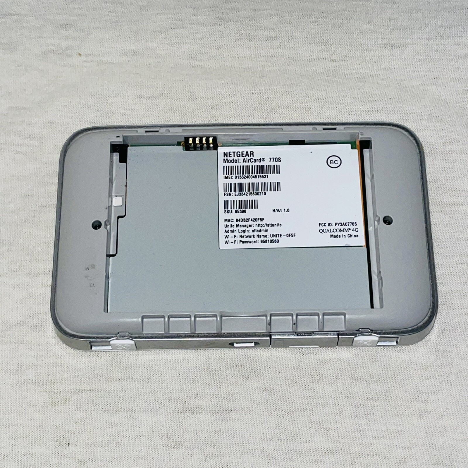 Netgear AirCard 770S 4G Mobile Hotspot AT&T SEE NOTES