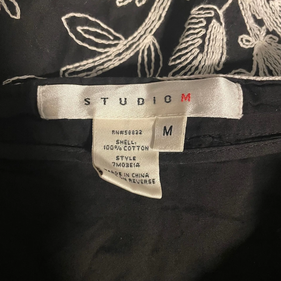 Vintage Studio M Womens Skirt Medium Black Floral Embroidered Fairy Whimsigoth - Image 3 of 4