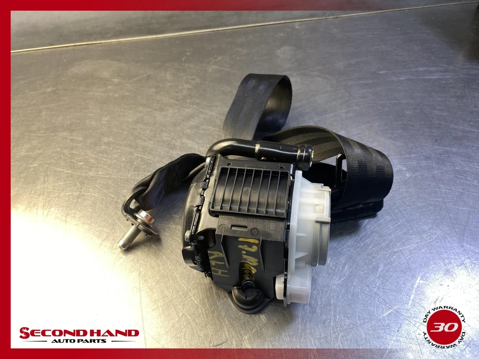 2015-2021 PORSCHE MACAN 95B REAR RIGHT SIDE SEAT BELT RETRACTOR 95B857805C - Image 4 of 4