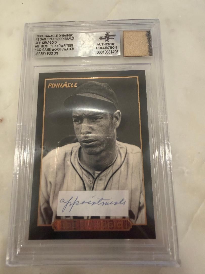 Joe DiMaggio 1942 Game Worn Swatch Authentic Handwriting Jersey Fusion Yankees