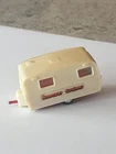 Yatming Snoozer Cruiser Caravan Made In Hong Kong 1:66 Scale