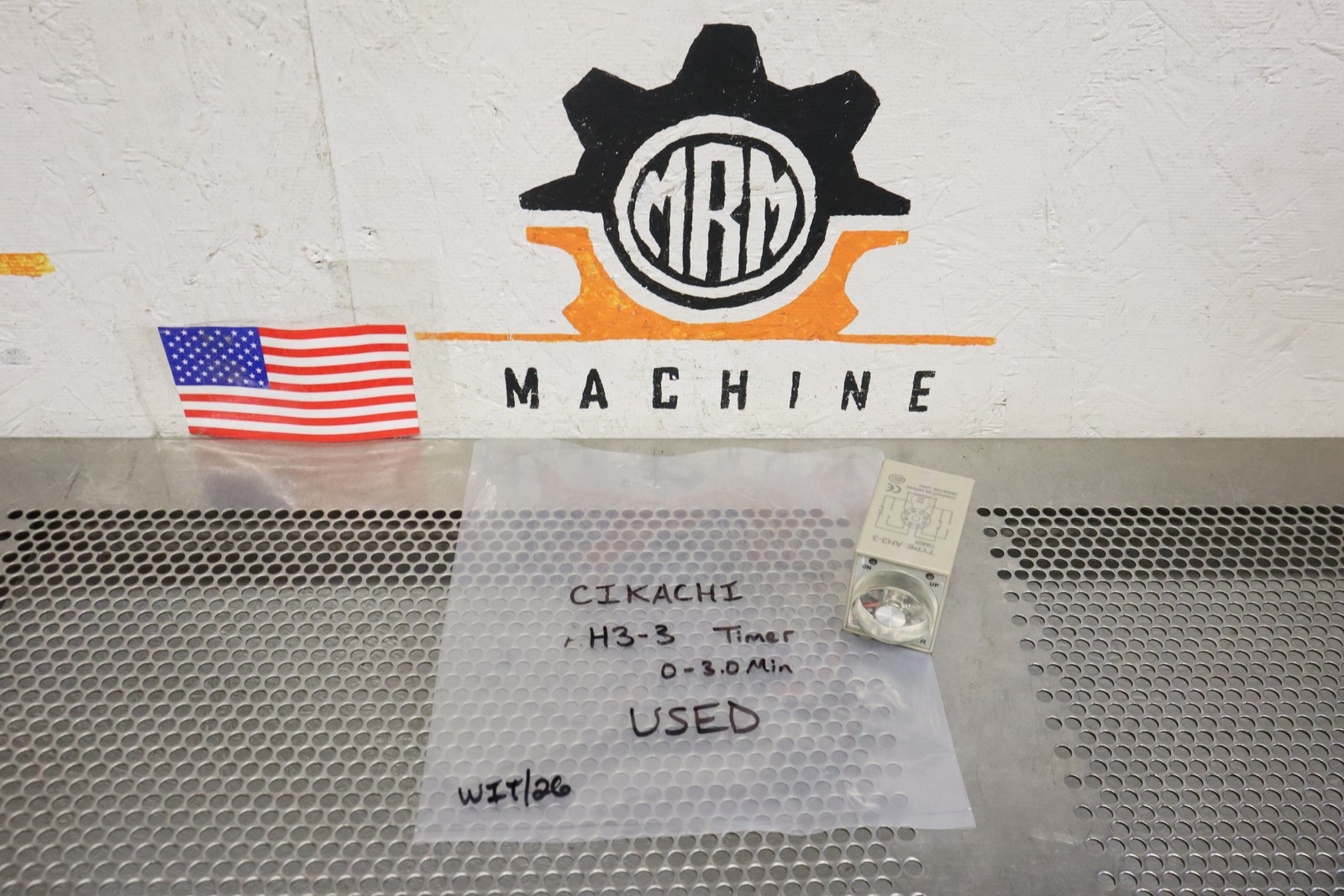 CIKACHI AH3-3 Timer 0-3.0 Minutes 5A 250VAC Used With Warranty