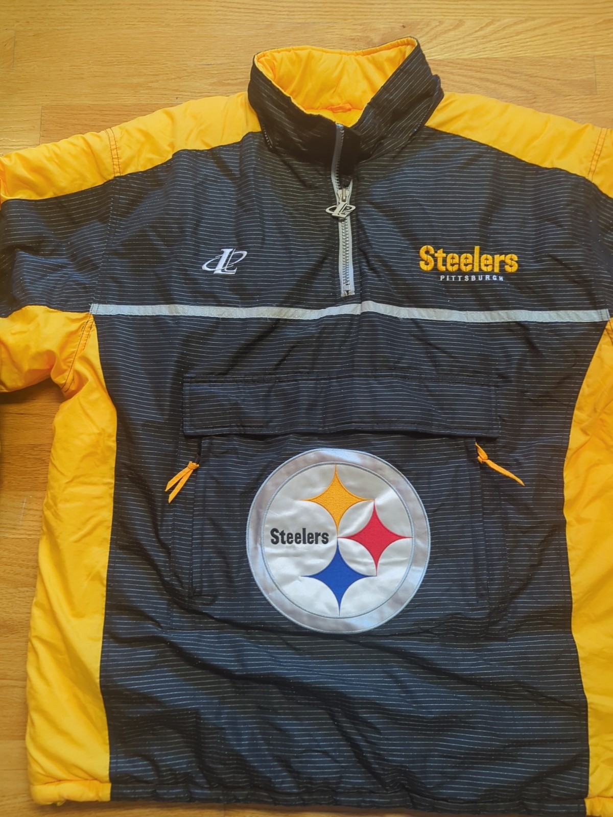 Picture 4 of 24