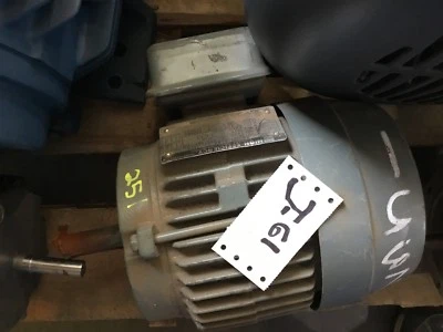 Toshiba B0014Flf2Ak 1 Hp Ac Motor 230/460 Volts, 1735 Rpm, 4P, 143T Fr - Image 1 of 2
