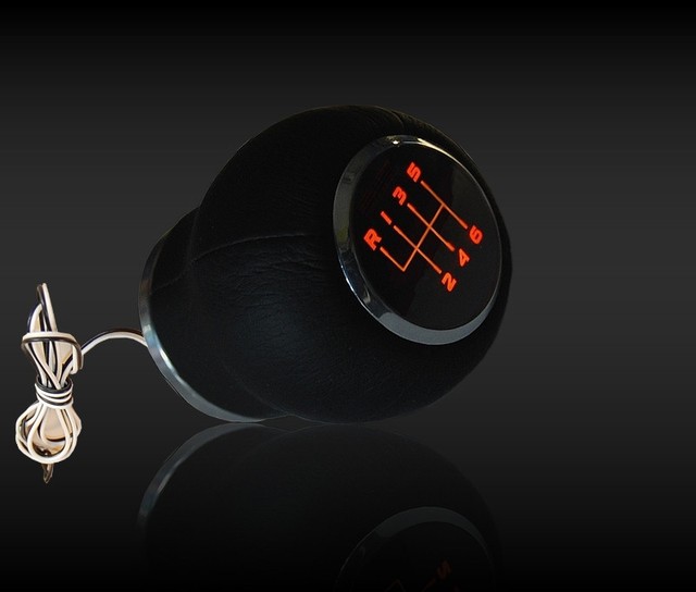 SPEED SHIFT GEAR KNOB LED ILLUMINATED mitsubishi outlander II 20062013