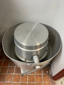 Pennbarry Power Ventilator Roof Exhaust Fan - WFX13B - 115 volts -Used Working