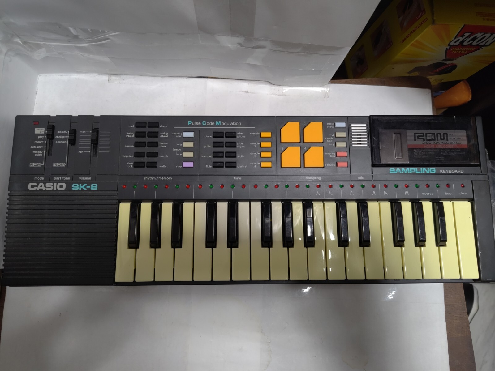Casio SK-8 Sampling Keyboard Nice With ROM Pack 555 Works W Batte No ...