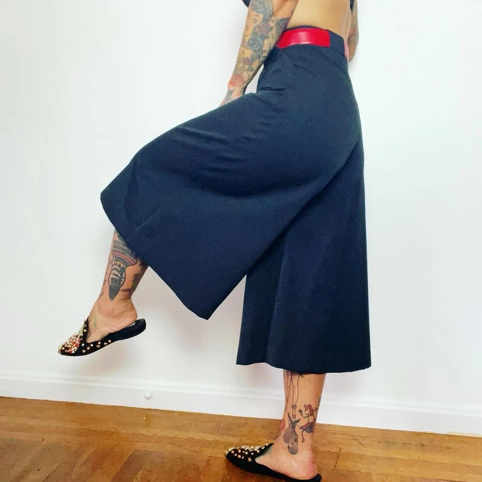 Pantalones Cortos ELLEN TRACY 70’s 70 Negros Gauchos Pierna Ancha Cintura Alta Palazzo 26 Foto 3 de 4