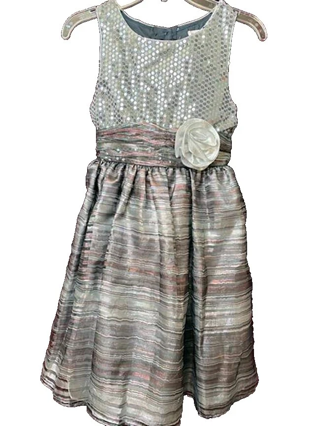 Праздничные серебряные многоцветные платья для девочек